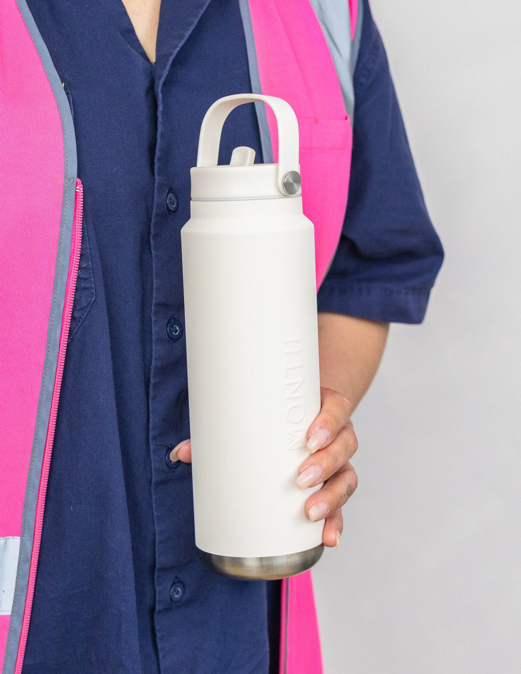 MontiiCo 700ml Quench Sipper Drink Bottle - Cream